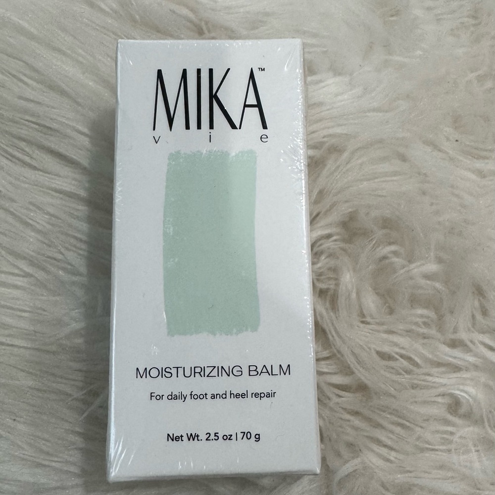Green Moisturizer Balm Skincare